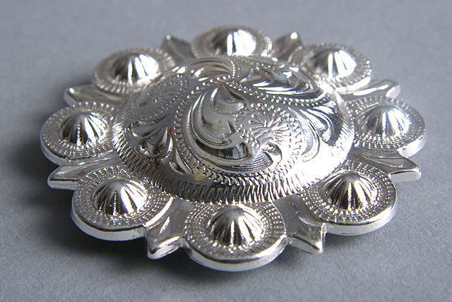 10HS 2 pulgadas Conchos de bayas enchapados en níquel Western Hilason - Imagen 10 de 26